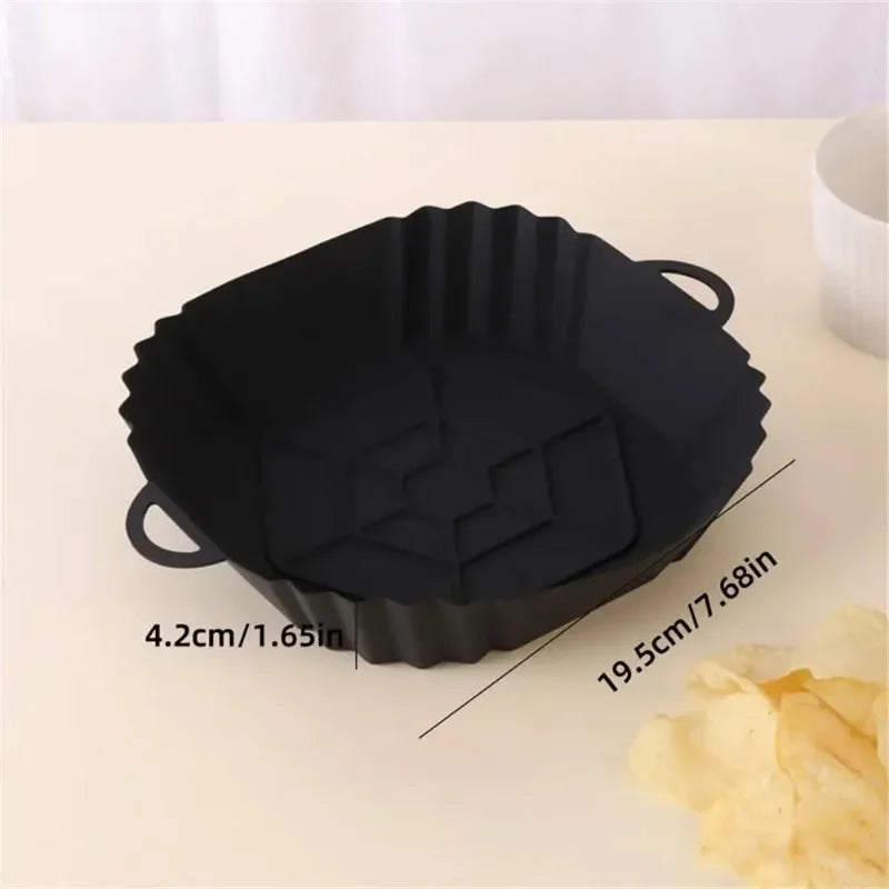 1pc silicone air fryer tray with handle.