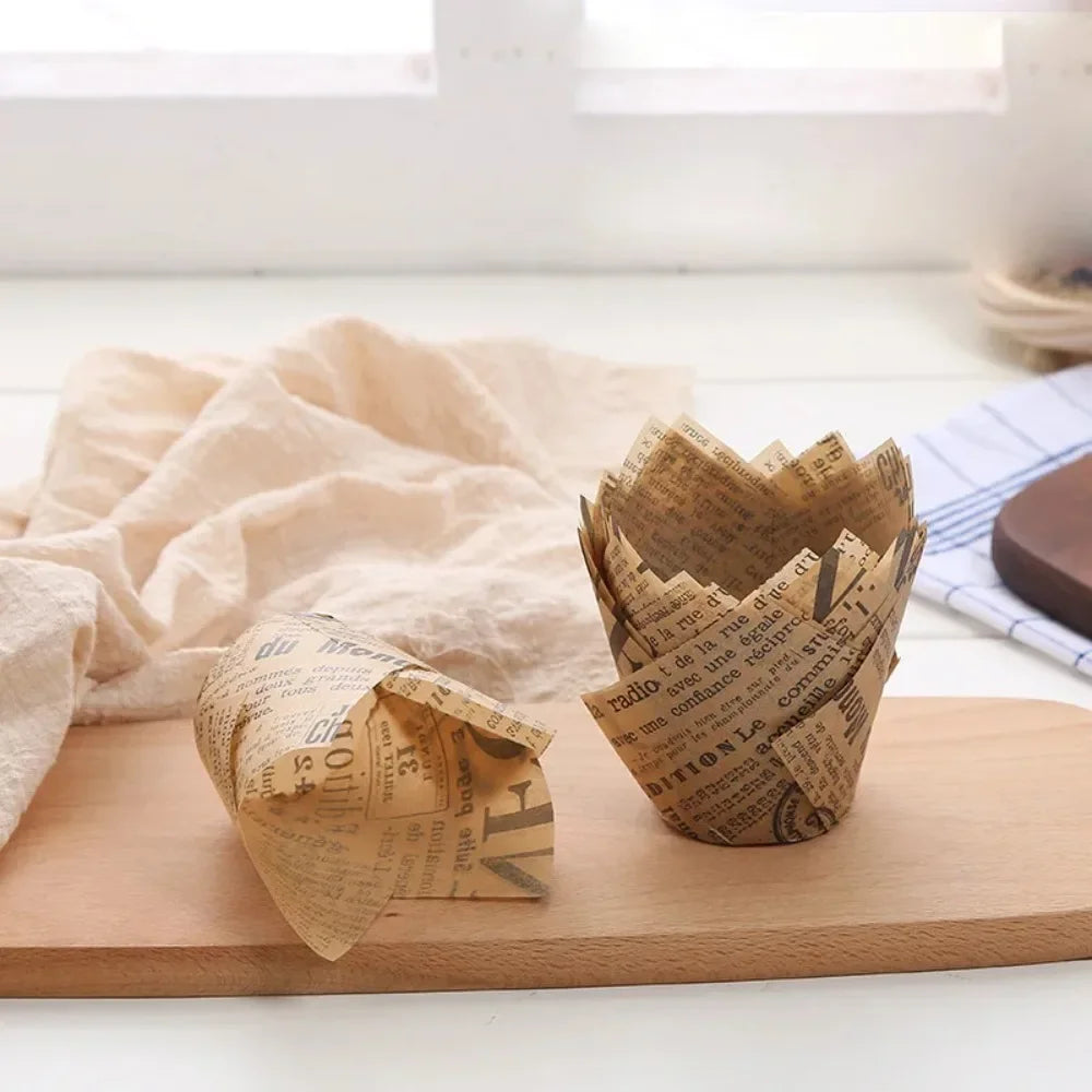 50pcs Newspaper Cupcake Liner