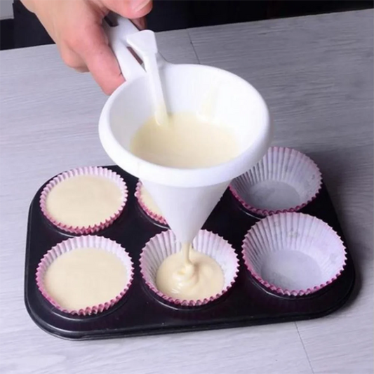 Adjustable Hand-held Baking Funnel