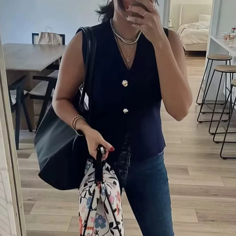 The Elle Structured Top